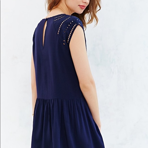 🔹SOLD🔹Ecote Urban Outfitters Blue Eyelet Dress - Picture 2 of 8
